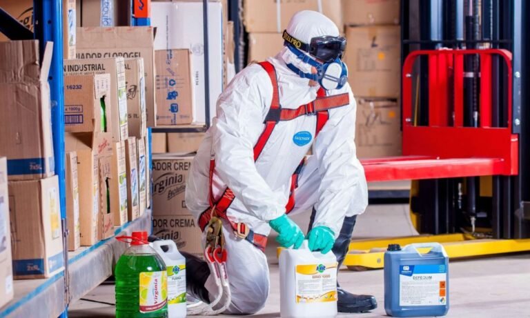 Why Hazmat Home Cleaning Is Nothing Like Regular Cleaning